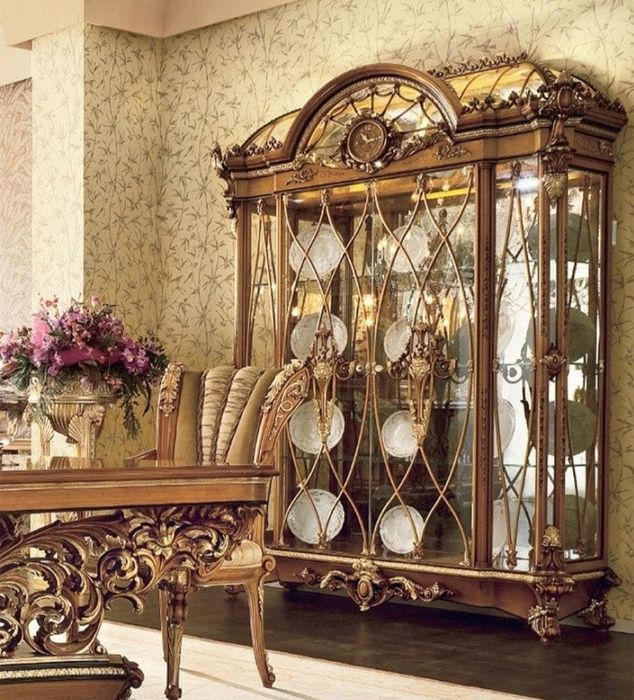 Mebellarni yechamiz sochamiz yig‘amiz o‘rnatamiz va ta‘mirlaymiz