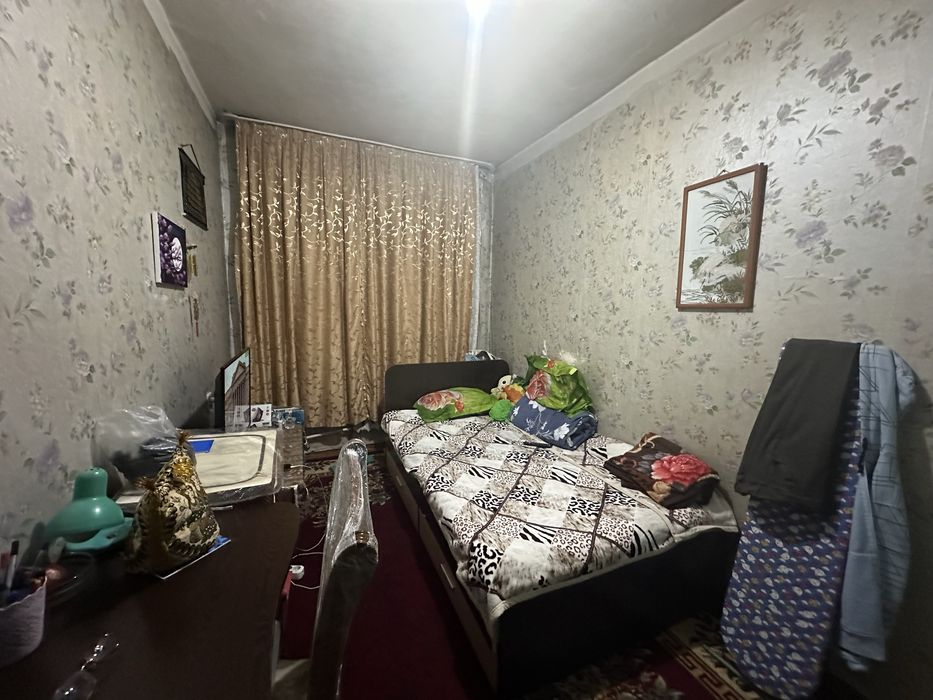 Ттз 1 срочно продается квартира 4/3/4 балкон 1.5х6