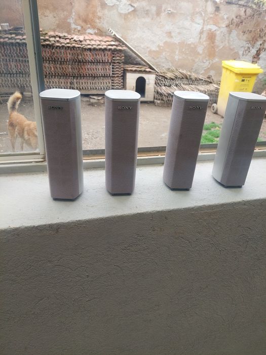 4 boxe sony. Functionale  !