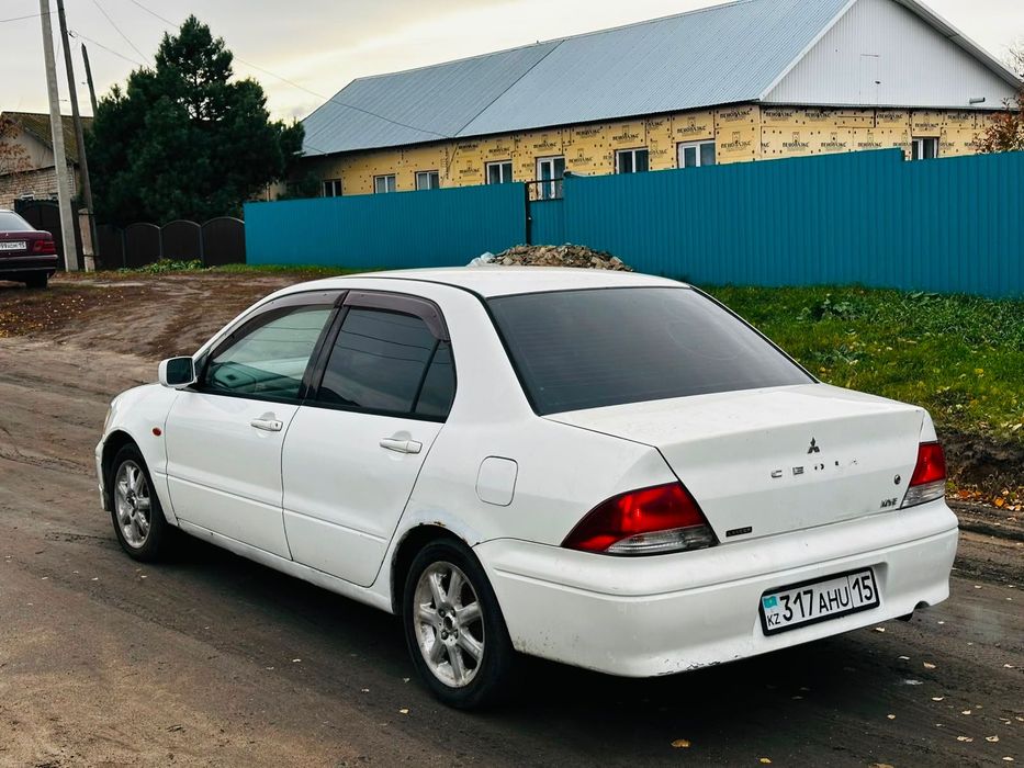 Продам Mitsubishi Lancer Cedia
