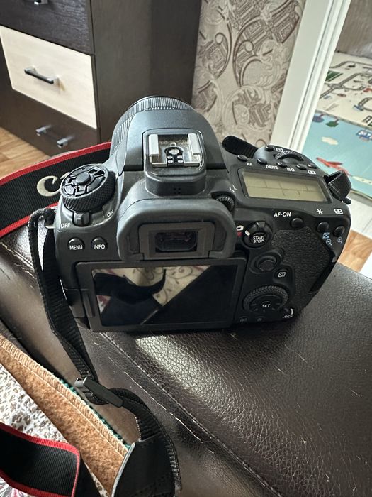 Canon 90d уступлю