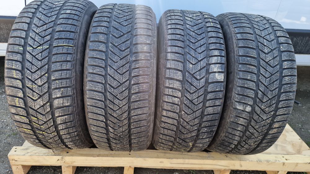 Anvelope 255/45R19 marca Pirelli, DOT 2021,6 mm,M +S