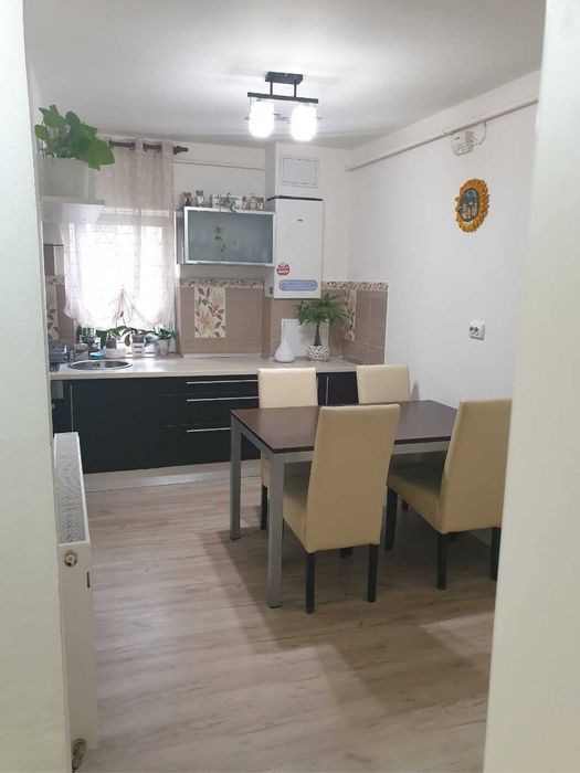 Închiriez apartament 2 camere