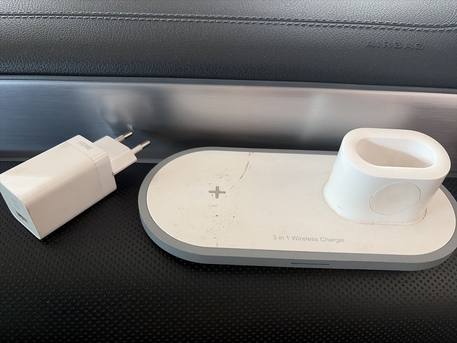 Incarcator 3in1 wireless charger