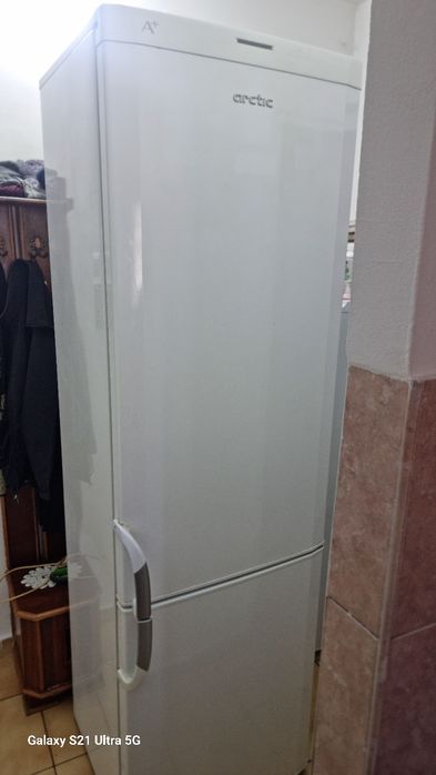 Vand frigider artic functional