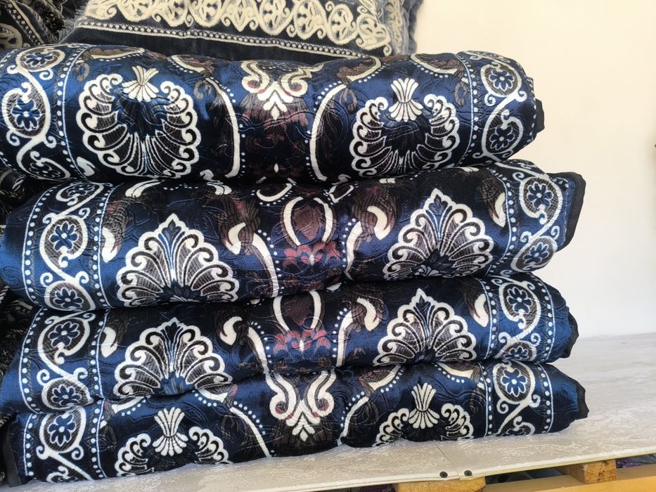 Виллур, духоба, сатин кўрпачалар