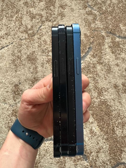 Lot 4 carcase iPhone 13 cu flex-uri butoane si wireless