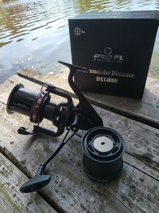 Set 4 Mulinete  Pro FL Commander Distance DX 14000 8+1 rulmenti și tambur de schimb