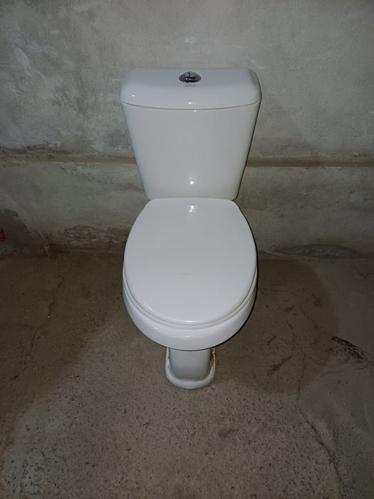 Продаётся унитаз фирмы коко