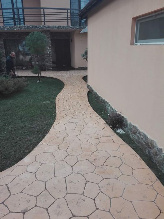 Beton amprentat dezactivat