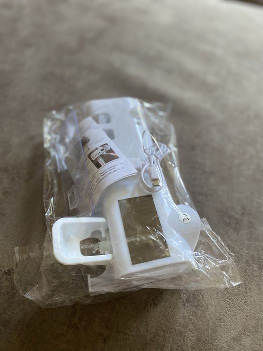 Держатель зубной щеток и Диспенсер