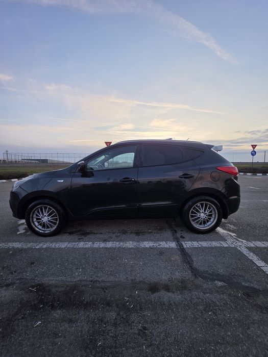 Hyundai ix35  1.7crdi accept schimb cu motocicleta A2 s