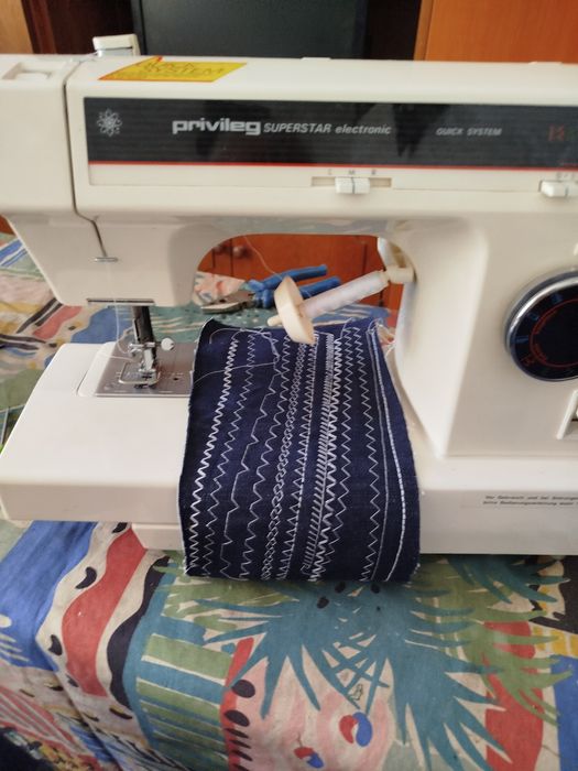 Mașină de cusut Privileg