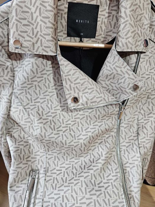 Яке на марката Мохито