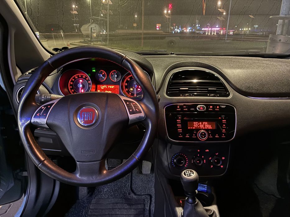 Proprietar vând Fiat punto