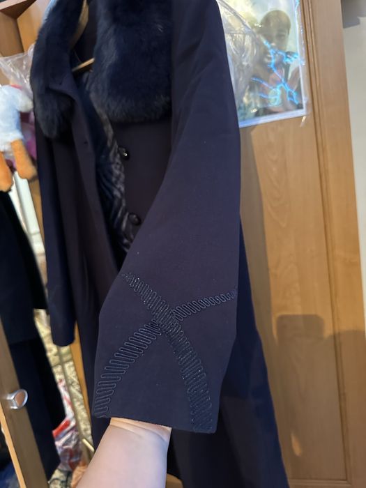 Продам Женсое пальто