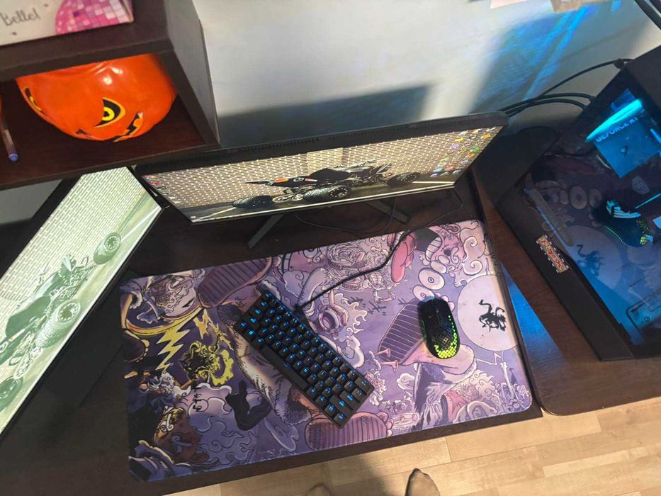 Компютър Girgs Spark Ultra чисто нов!