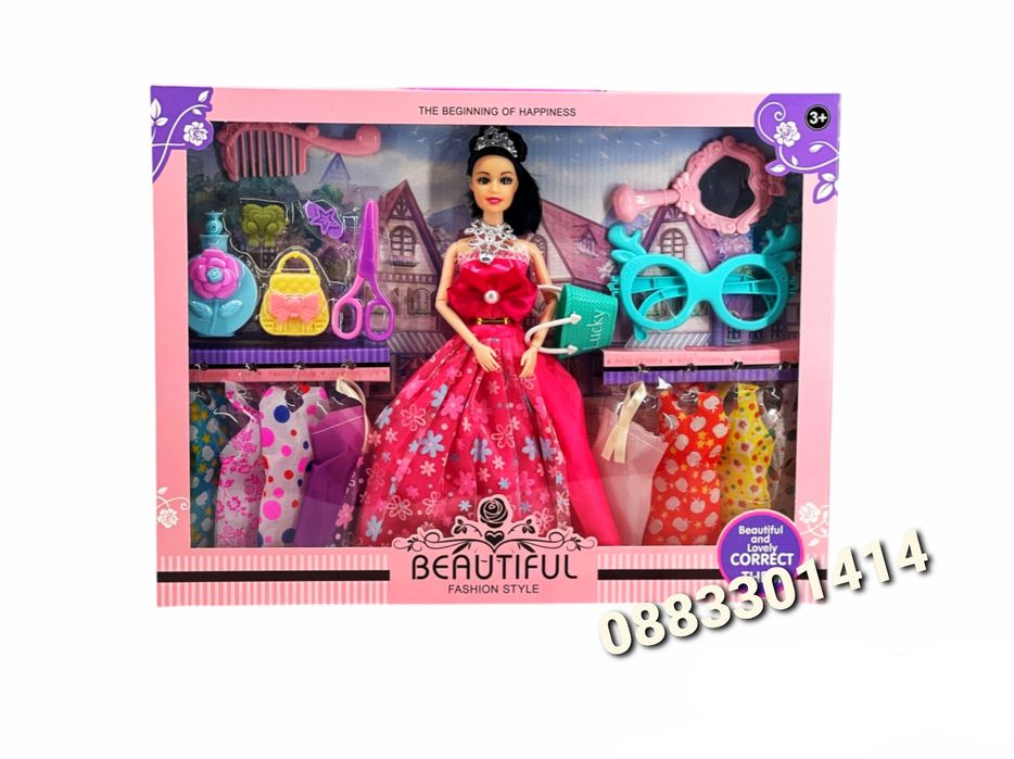 Кукла Beauty Комплект с рокли и аксесоари