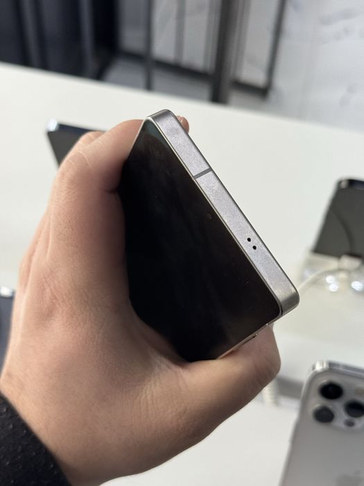 Samsung S25 Ultra 256gb ozu 12