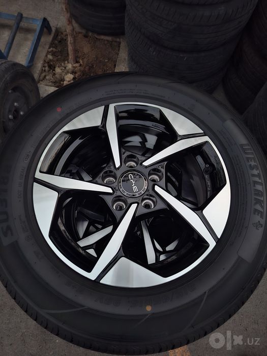 BYD Yuan Up 270$ ком 4шт почти новый Пробег 60 км
