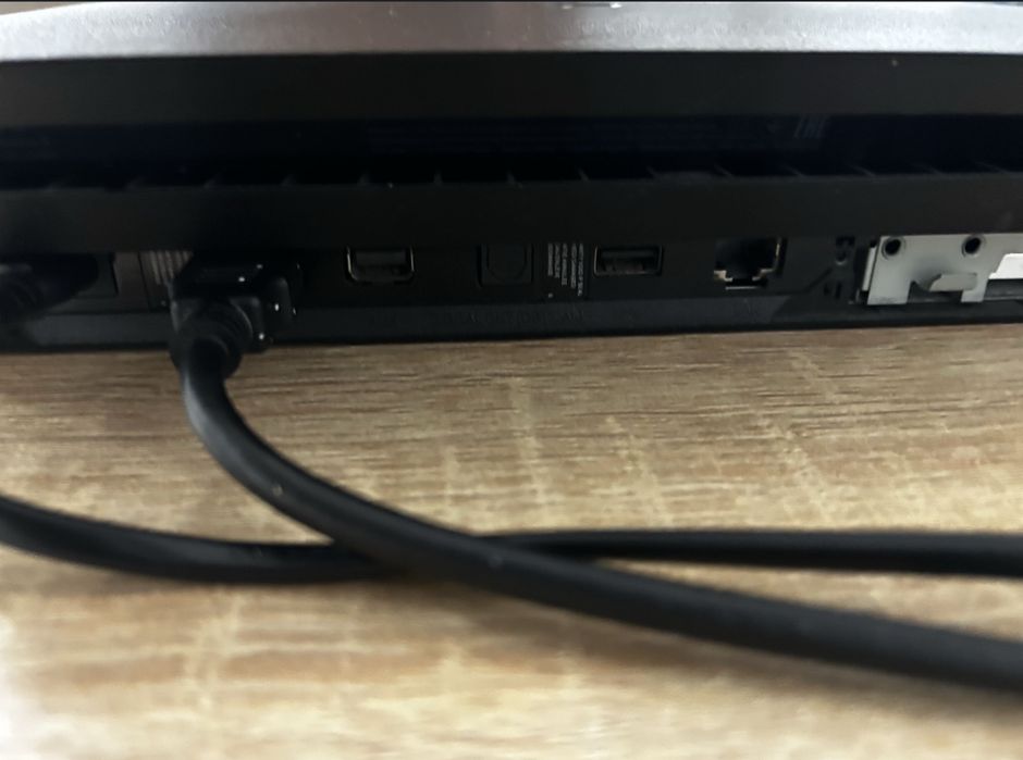 PlayStation 4 pro 1TB