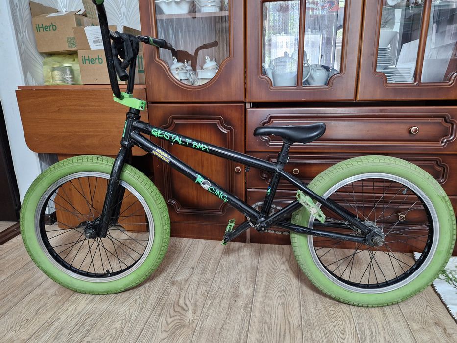 Продам велосипед BMX