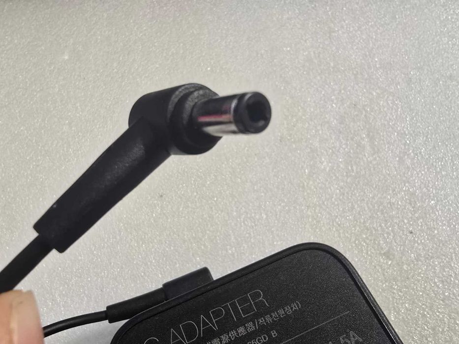 Incarcator Laptop Asus ADP-65GD B 19V 3.42A 65W mufa 5.5x2.5mm