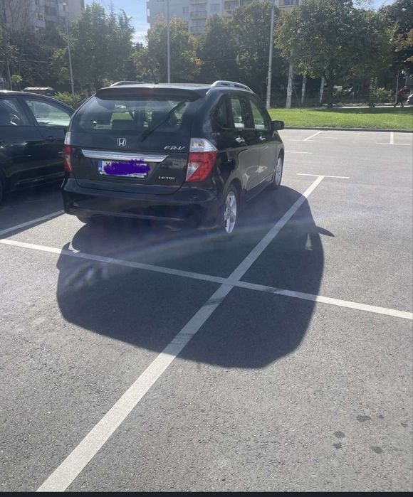 Honda FR-V 2.2 ..