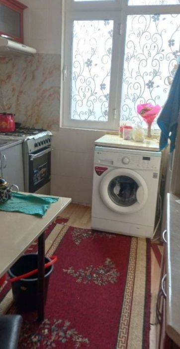 Продаётся 4/2/4 Юнусабад 11 квартал  метро Юнусабад