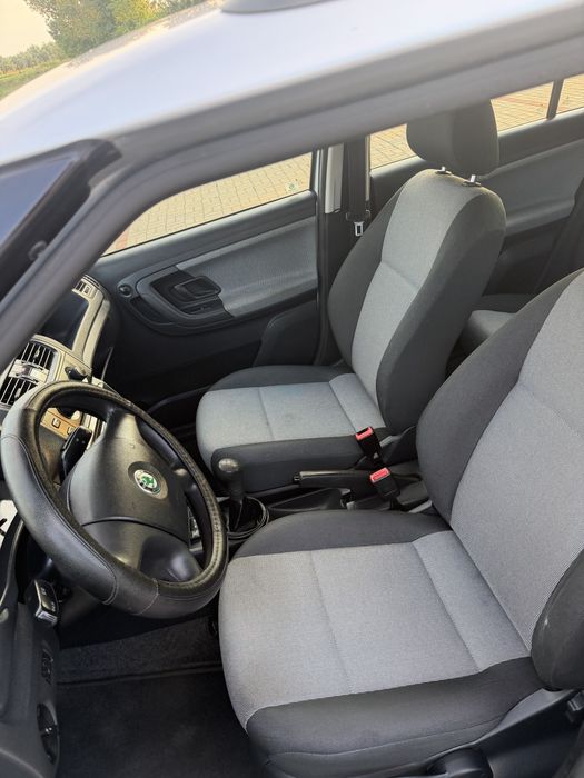 Skoda Fabia An 2010 Morizare 1.4 Benzina Clasic !!