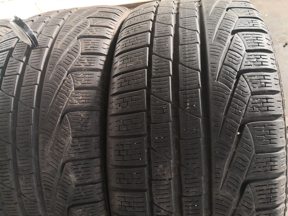 235 35 19 цола гуми Pirelli дот 21