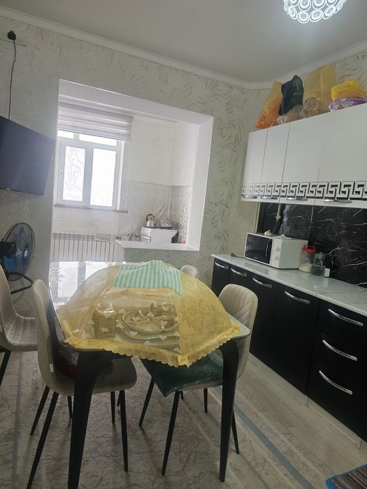 Продается 3-комнатная квартира