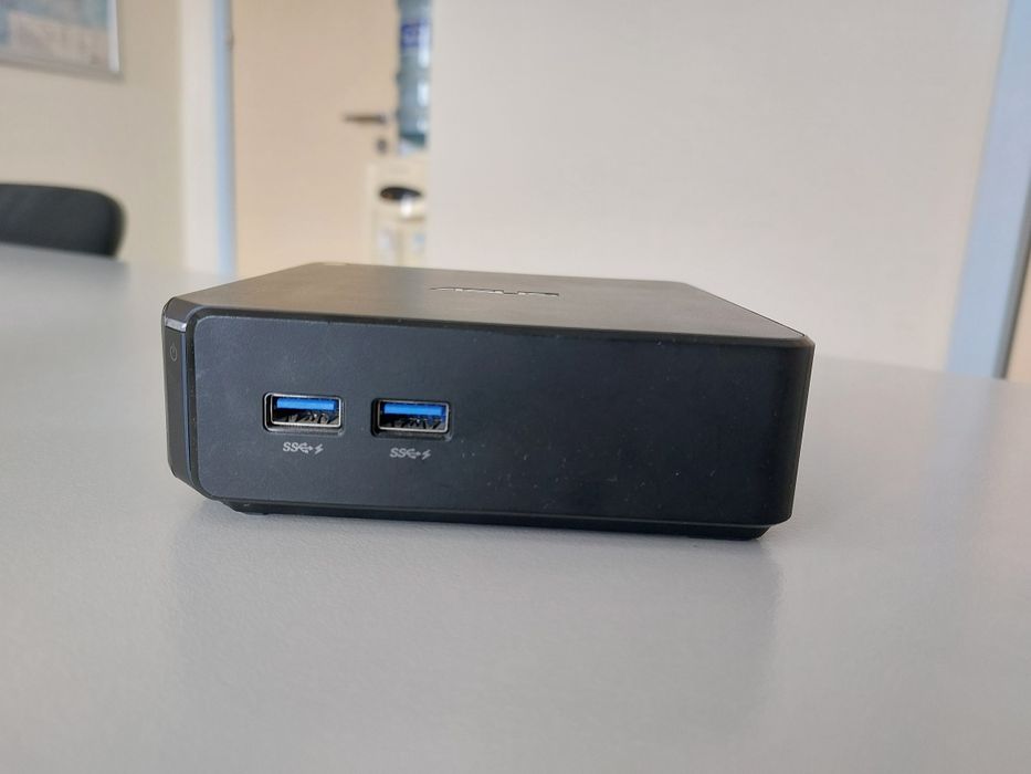 ASUS Chromebox CN60 - мини компютър