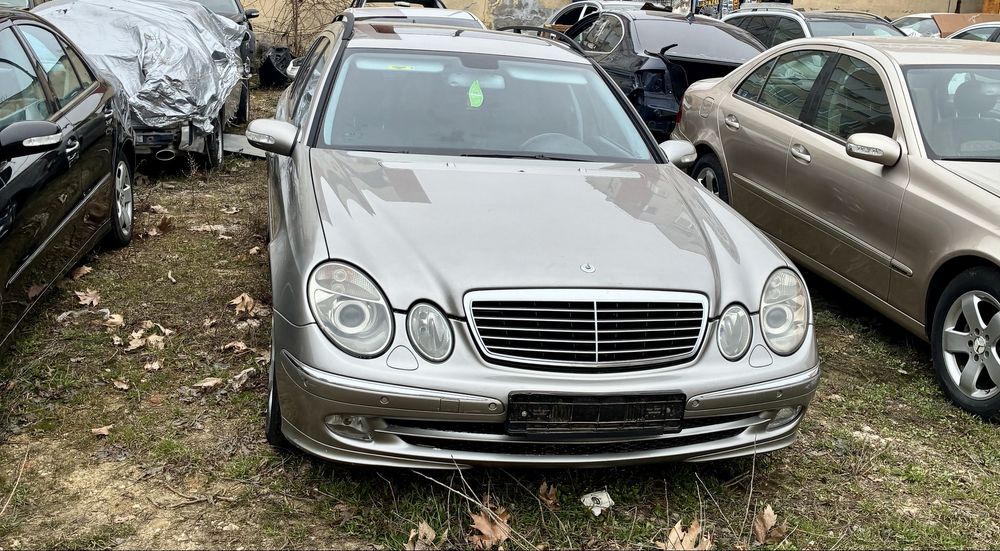 Dezmembrari Mercedes e-class w211