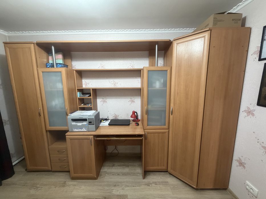 Продам стенку шкаф