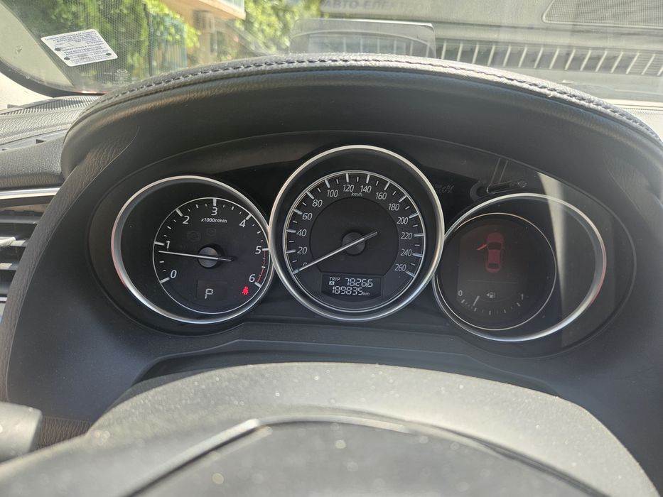 Продавам Mazda 6 AWD 2016