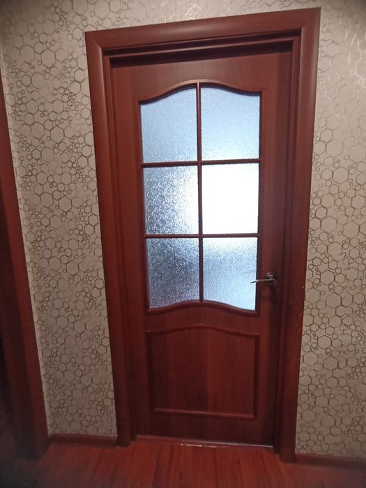 Продам двери б.у в норм.состоянии.
