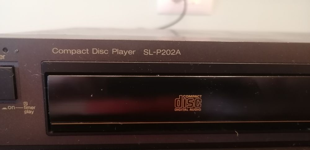 CD player Technics SL-P202A