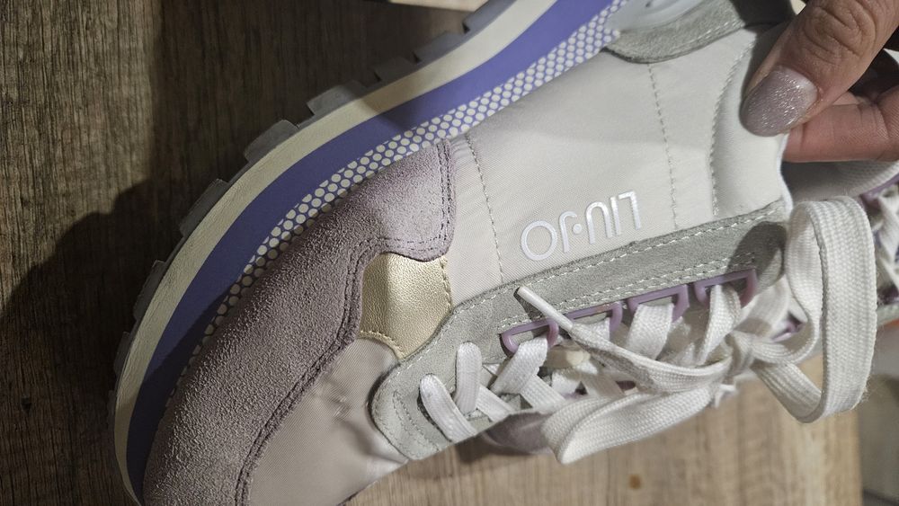 Продавам обувки дамски