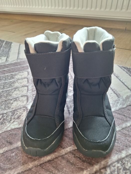 Детски ботуши и обувки от Декатлон