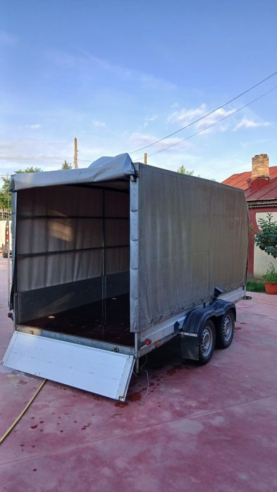 Remorca 2 axe, 750 kg MMA, Foarte încăpătoare