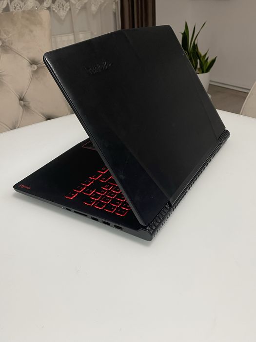 Laptop Gaming Lenovo Legion Y520-15IKBN