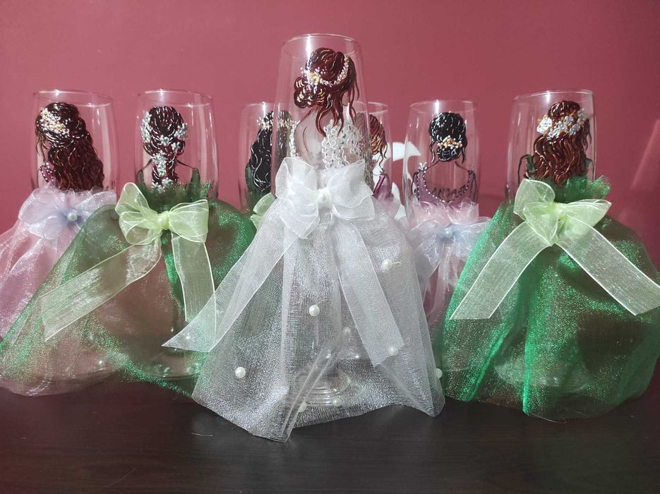 Чаши за моминско парти