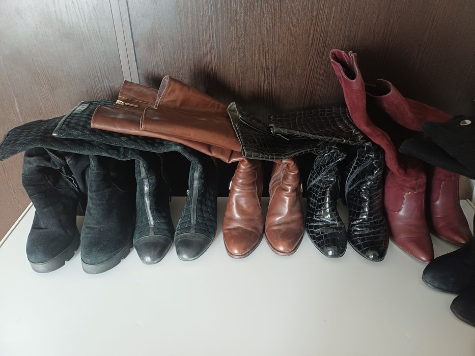 Продам женские сапоги 36-35 р