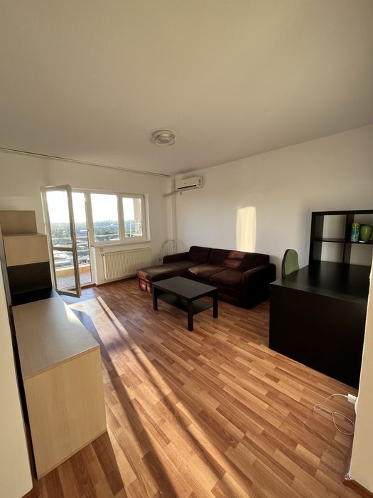 Inchiriez apartament 2 camere Confort City
