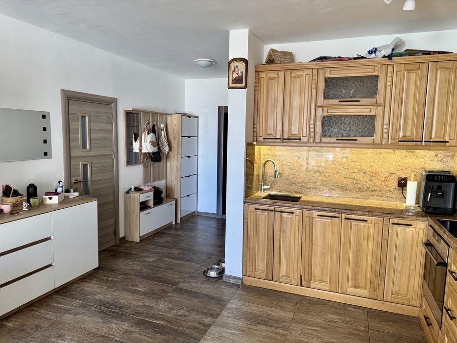 Продава се Двустаен апартамент в Варна, Виница - 77 кв.м за 1993 €/кв.м - Снимка #7