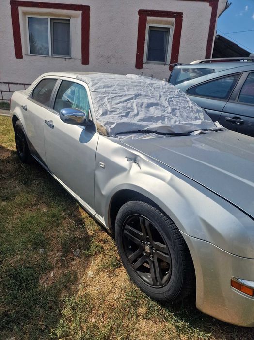 Crysler 300c benzina