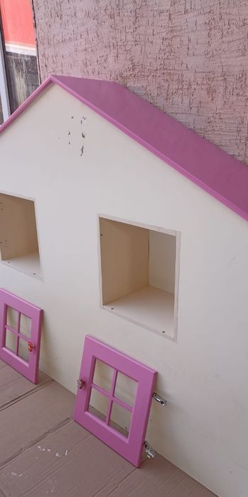 Продам детскую кровать 140х180см.