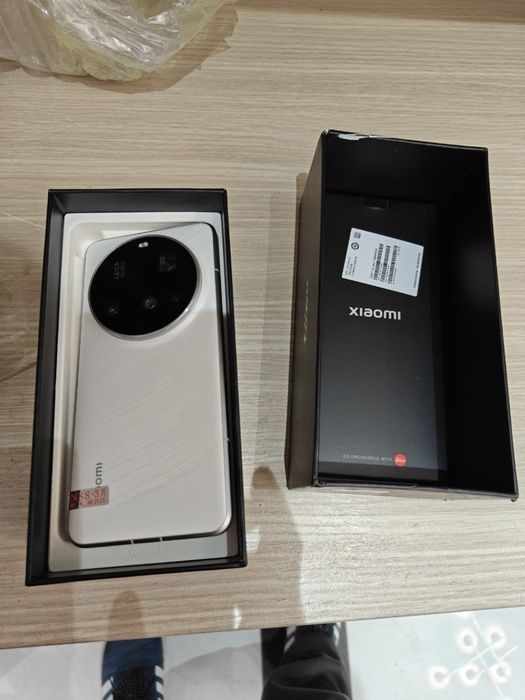 Xiaomi 15 ultra srochni