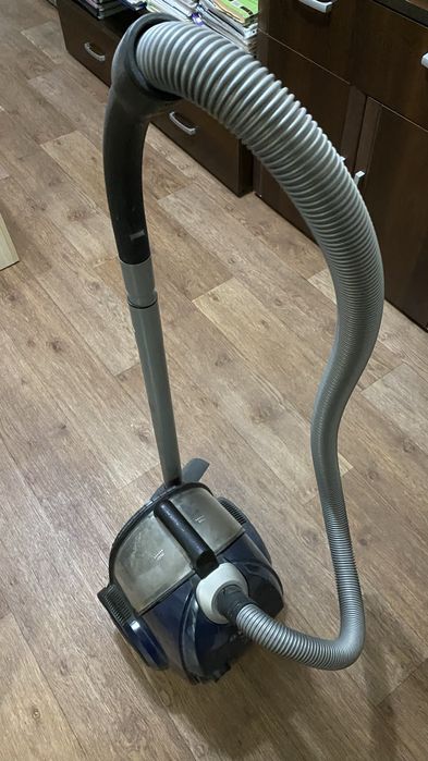 Пылесос на запчасти